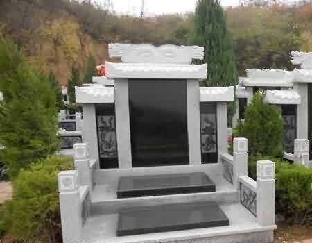 437.jpg